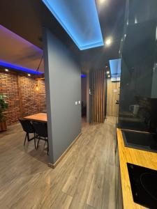 MERLIN Apartments