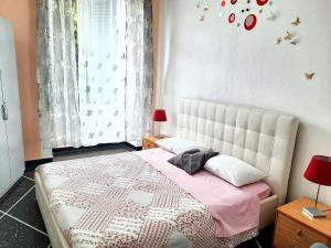 Charming Apartment in Genova with Private Parking, 70 sqm