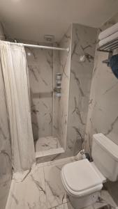 Monumento y Río con Parking privado opcional