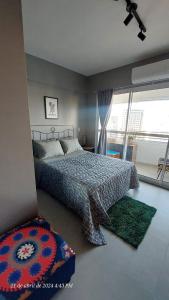 Studio perto de Pinheiros com estacionamento