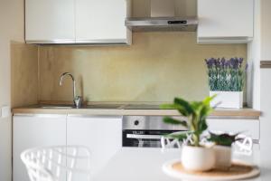 Via Giunone 1A Trilo