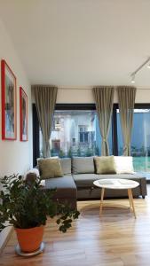 Apartament Zakatek 2 z ogrodkiem i miejscem w garazu podziemnym