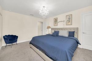 Mins to Disney Free Lazy River in Water Park