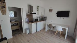 Appartements Studio la garrigue : photos des chambres