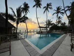 TIKI Beach Club & Resort - Kiganga