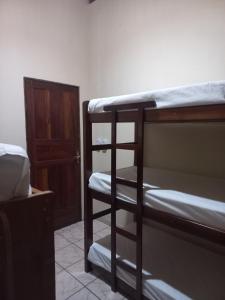 Hostel X DE CARAIVA