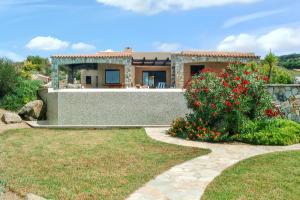 Villas Villa panoramique avec vue mer et montagne a Corbara : photos des chambres