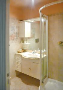 Villas Villa panoramique avec vue mer et montagne a Corbara : photos des chambres