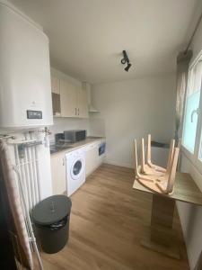 Dijon - Grand studio proche parc Darcy & gare