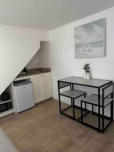 Tiny Home Tranquil Central Location