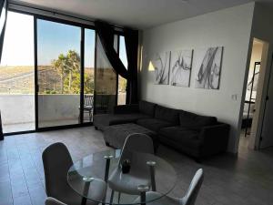 ModernHome w Ocean View