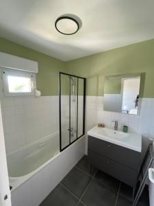 Appartement lumineux vue mer