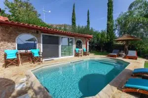 Dolphins Paradise-Athens Riviera - Loútsa