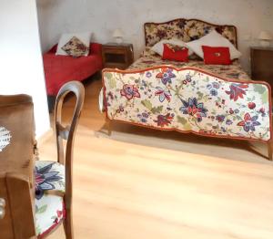 Maisons de vacances Maison charmante a Bernac-Dessus avec jardin spacieux : photos des chambres