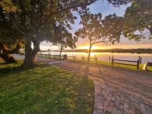 Keurbooms River, San Marino Estate, River Front - Keurboomstrand