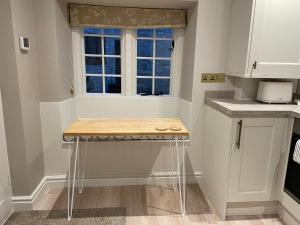 The Snug - cosy cottage in a great location