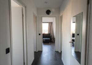 Jacuzzi & free parking at Andries Place