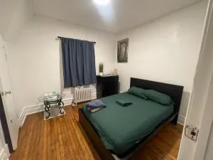 Banlieue Pillars Maison - نيو روشيل