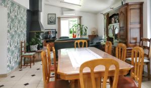 Maisons de vacances Maison spacieuse a Venansault avec jardin et terrasse : photos des chambres