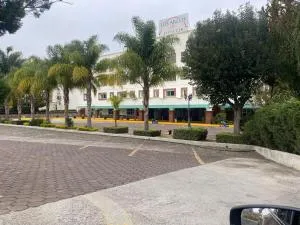 Los Arcos Hotel & Spa - 伊斯米基尔潘