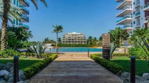 Marina lux condo