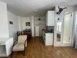 Estúdio - 2 minutos da praia do porto da barra - 01-40