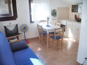 Sea View Apartment in Prvić Luka, 46m², Terrace