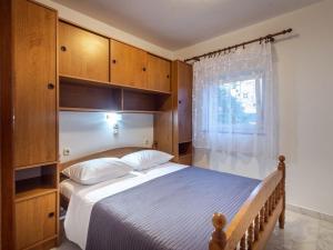 Apartments with swimming pool Kampor, Rab - 23600