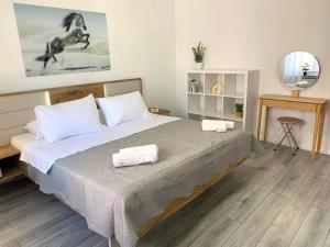 Apartments with parking space Podstrana, Split - 23706