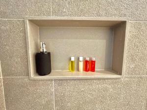 Business Suite near to US Embassy and Corferias By TSI Property Management, free parking