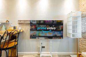 Best Condo in Makati Near Airport and FREE Parking!