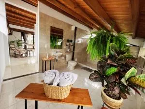 Casa Dornella - Casa de Hospedaje - Cambao