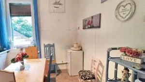 Appartement confortable Pouxeux / 70 m² / superbe jardin - Archettes