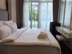 Grand Florida Jomtien Pool Access - 班昌