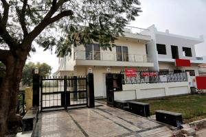 Hotel O by OYO Expo View Near PVR Ansal Plaza Greater Noida