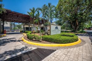 2-17 Jaco Beach Beautiful Costa Linda Condo