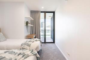 Beachfront 2 bed at Burleigh Heads