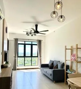 Kavenue 2-Bedroom Scenic View by CSE - Kampong Tangihan