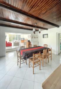 Maisons de vacances Maison accueillante a Fouesnant avec grand jardin : photos des chambres