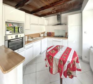 Maisons de vacances Maison accueillante a Fouesnant avec grand jardin : photos des chambres