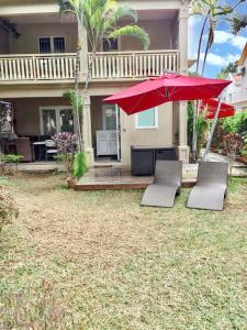 Spacious House in Flic en Flac with Shared Pool