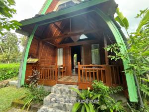 Ubud Leke-Leke Guesthouse - Rumah Kayu
