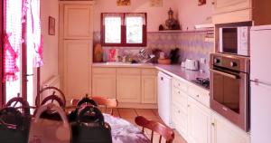 Maison charmante à Coucouron, vue montagne, cheminée