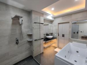 Sawansa 34B 475m2 Luxury Sea view pool near beach