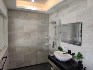 Sawansa 34B 475m2 Luxury Sea view pool near beach