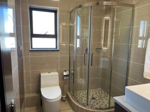 Lake view Apartment and suite