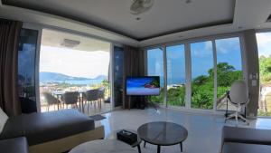 Sawansa 33B 425m2 Luxury Seaview Pool near Beach