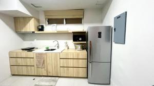 Pico de Loro 2BR Spacious Modern Zen with Lagoon View