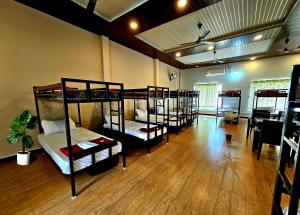 Hampi Leo Dreams Resort