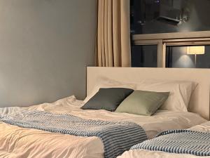 Warm Stay 1 Min from Gangnam